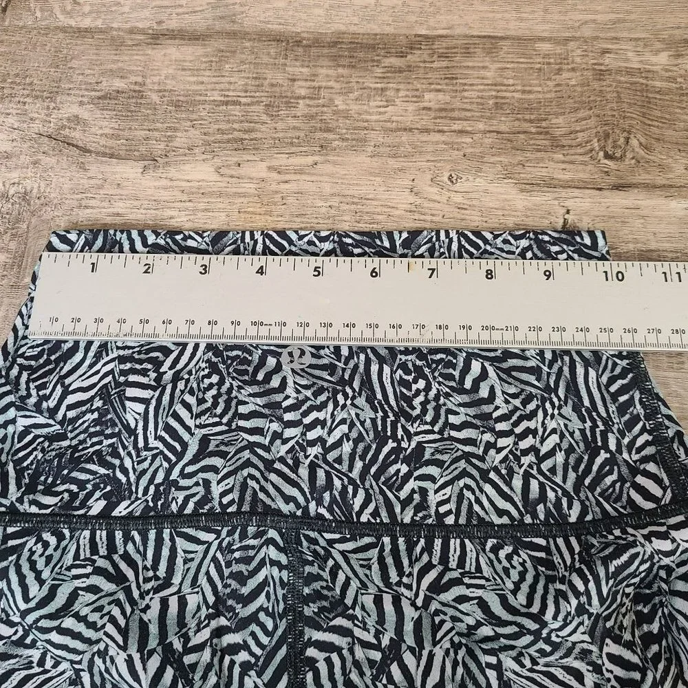 Lululemon Wunder Under Pant Hi-Rise Dazzle Nulux 50g Alpine White Black Size 4 - Picture 8 of 9